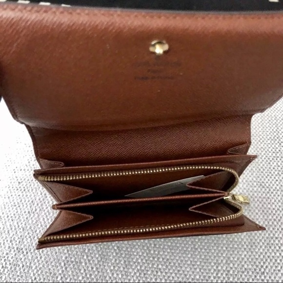 *SOLD ON Ⓜ️* Authentic Louis Vuitton Tresor Wallet - Picture 3 of 5